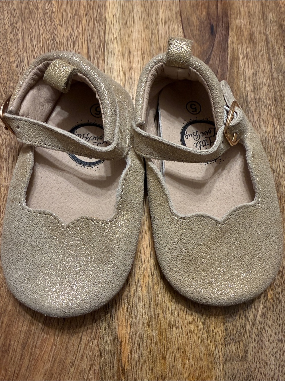Little love bug Gold Glitter Mary Jane Baby Shoes